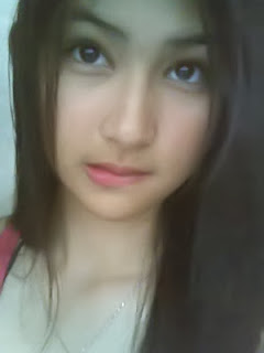 Pose berfoto Cewek paling Fenomenal &#91;HOT NO BB&#93;