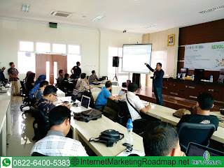 Pembicara Seminar Bisnis Creativepreneur