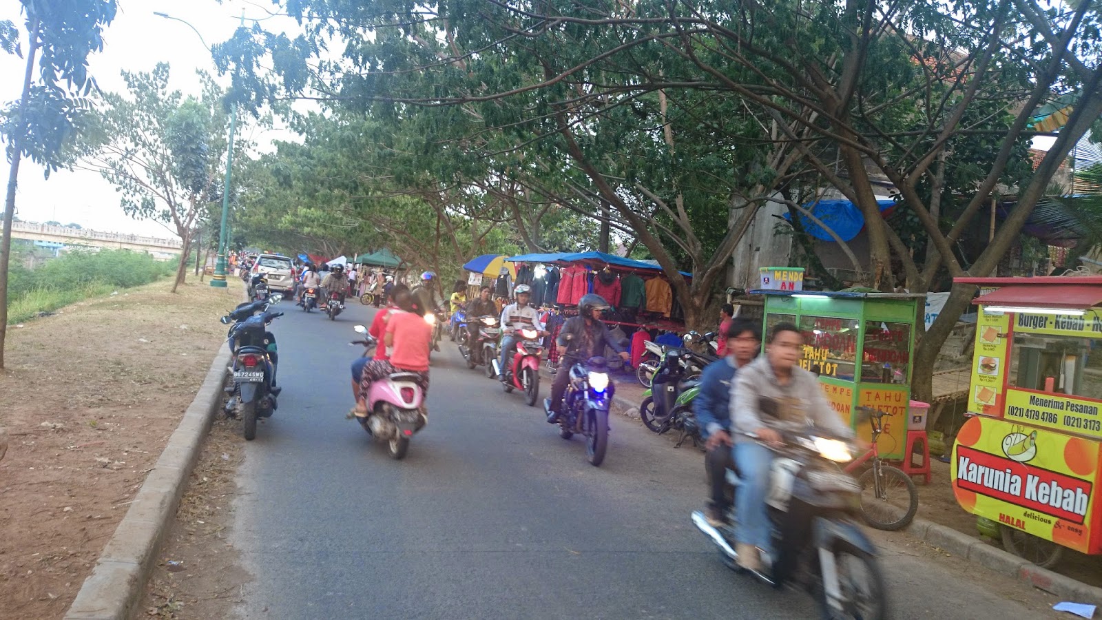 Sebagai Biker, Gini Cara Ane Menikmati Macetnya Jakarta