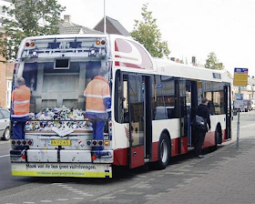 PENAMPAKAN BUS BUS UNIK GAN.