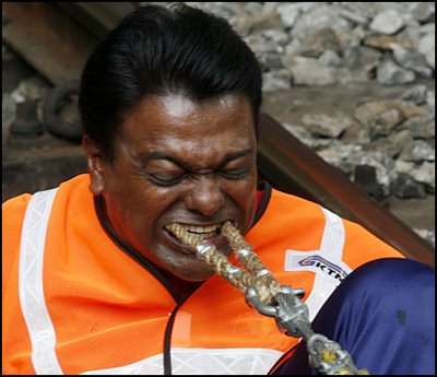 12 Orang Yang Mempunyai Bagian Tubuh Paling &quot;Ter&quot; Di Dunia