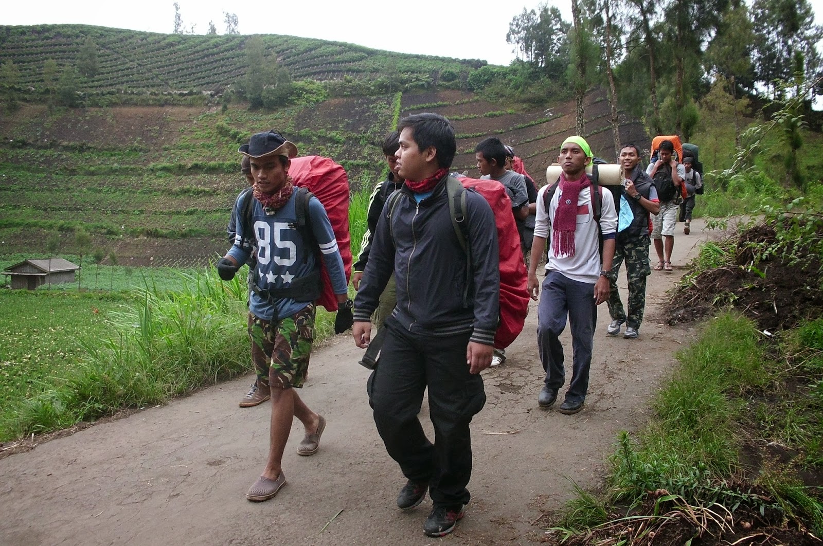 MAHAMERU . hehe 