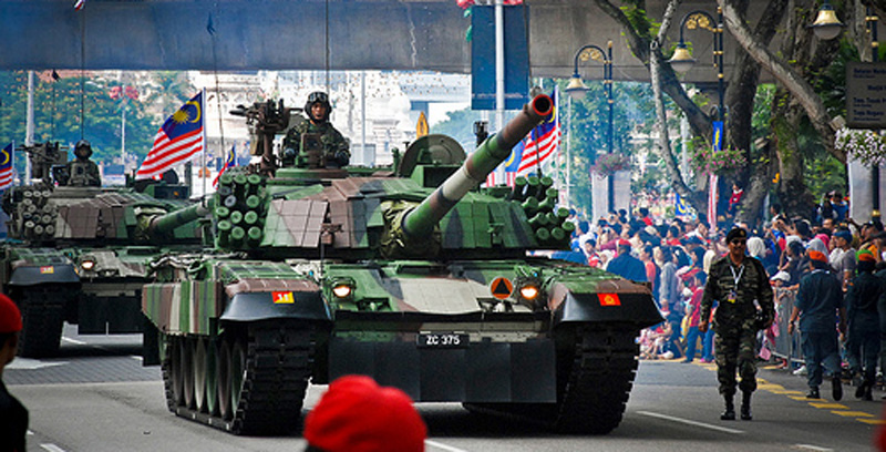 Tank Leopard: Jokowi VS Prabowo