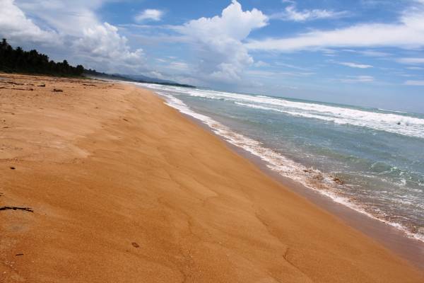 coc-reg-aceh--pantai-pasir-merah-simeulue-sibandang-aceh