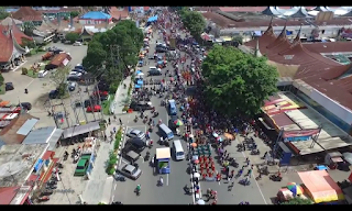 Begini Indahnya Pawai dan Karnaval Dilihat Dari Drone
