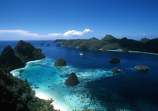 7 Surga Dunia Yang Tersembunyi Di Indonesia