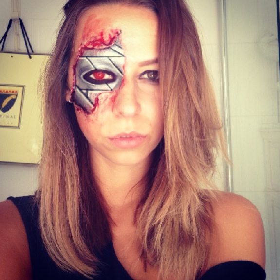 [FOTO] Lip art, sulap bibir jadi karakter imut