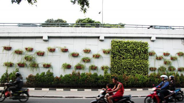 &#91;Keren&#93; Taman-Taman Vertikal (Vertical Garden) di Tengah Ibukota