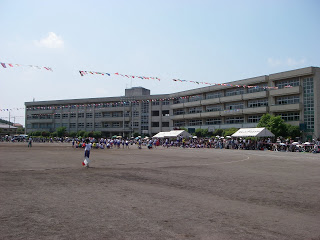 Lingkungan sekolah di Jepang