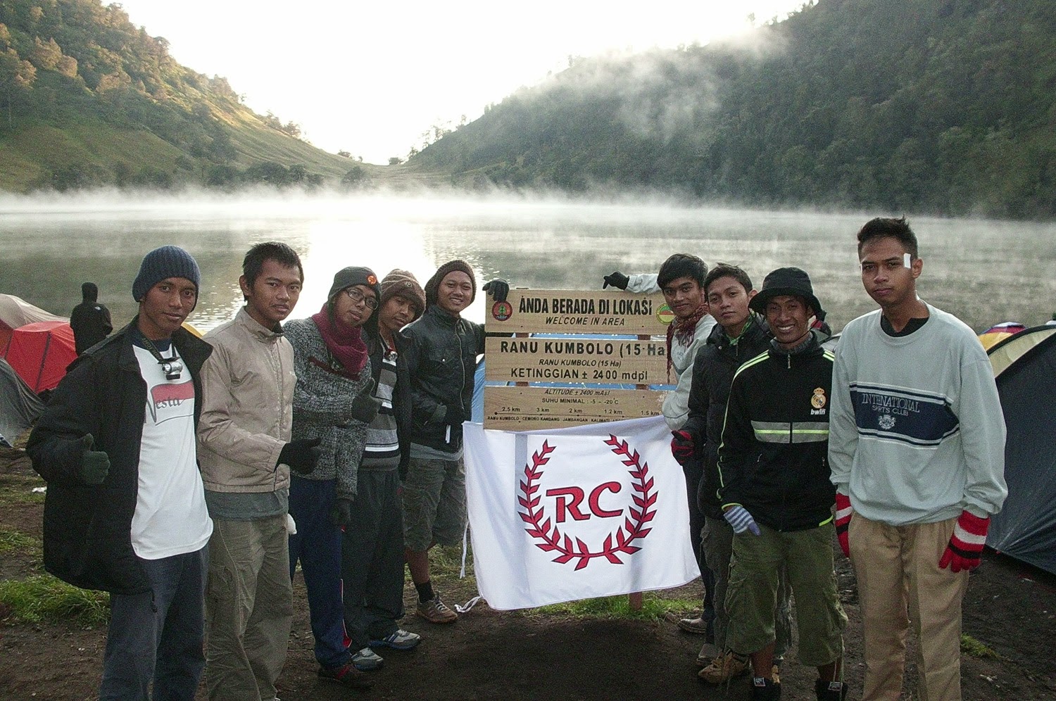 MAHAMERU . hehe 