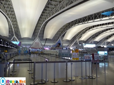 10 Bandara Paling Keren di Dunia 