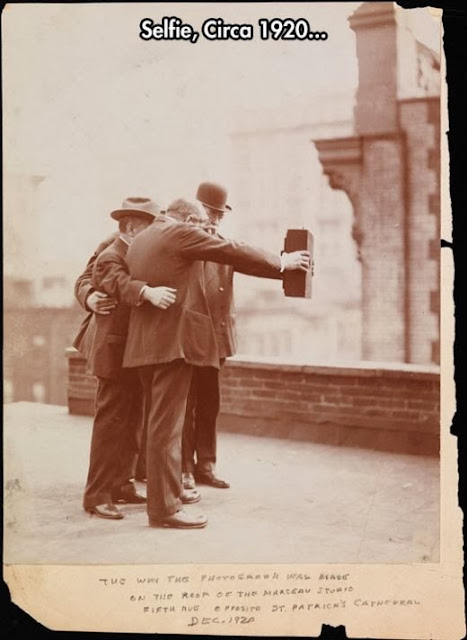 Orang jaman dulu juga suka selfie bray