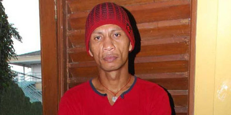 Pemain Bola WNI ( ASLI / NO BLASTERAN ) yang pernah / sedang bermain di luar negeri