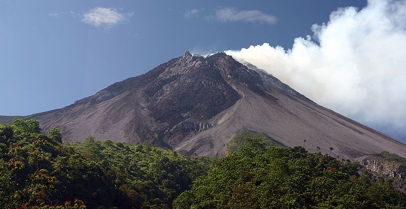INI DIA 25 GUNUNG BERAPI DI INDONESIA