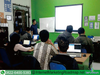 Pembicara Seminar Bisnis Creativepreneur
