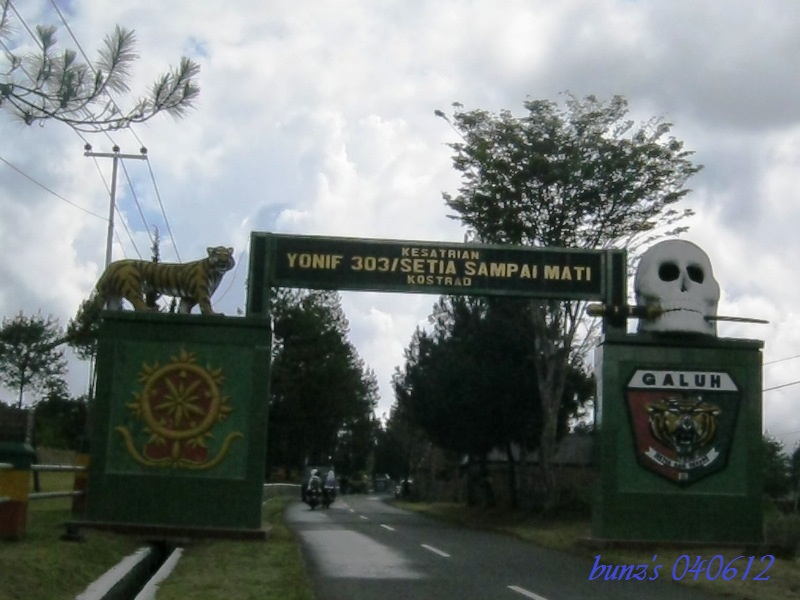 Warga Jawa Barat, Masuk!!!! &#91;Patung Siliwangi&#93;