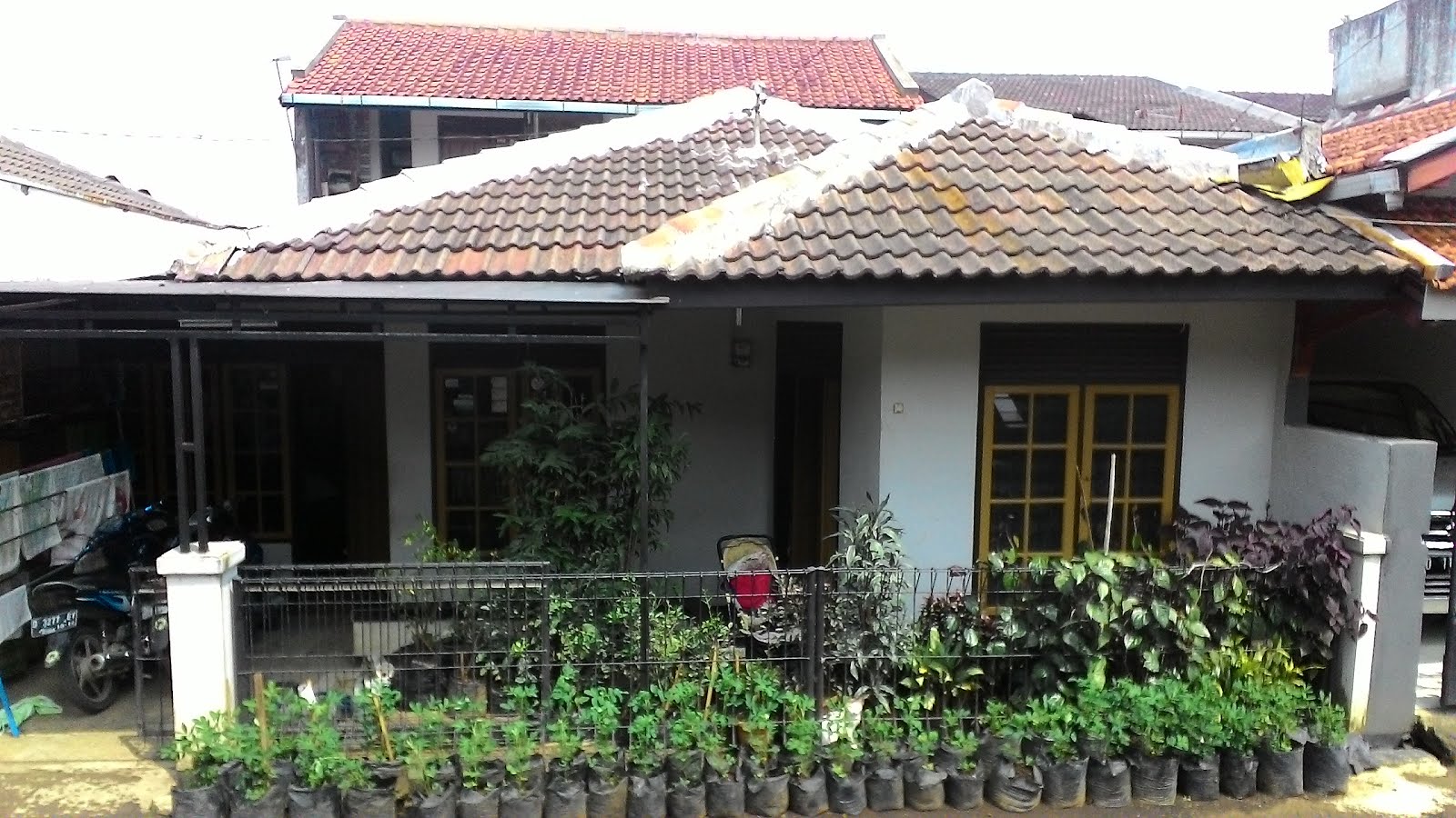 Back to the 00's : Morning Daily Routine in Jakarta