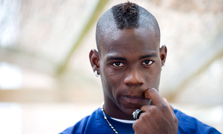 Gaya rambut yang unik dari Mario Balotelli &#91;UPDATE&#93;