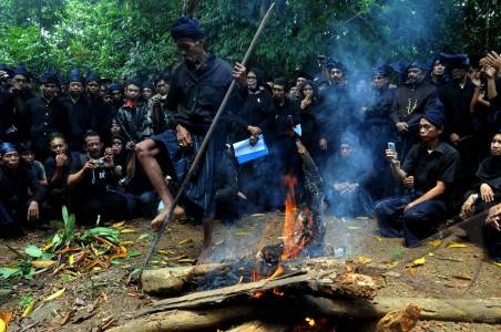 5 Suku Yang dianggap Memilki Sihir Terkuat di Dunia