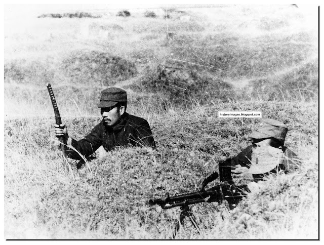 pict-the-day-when-china-kneels