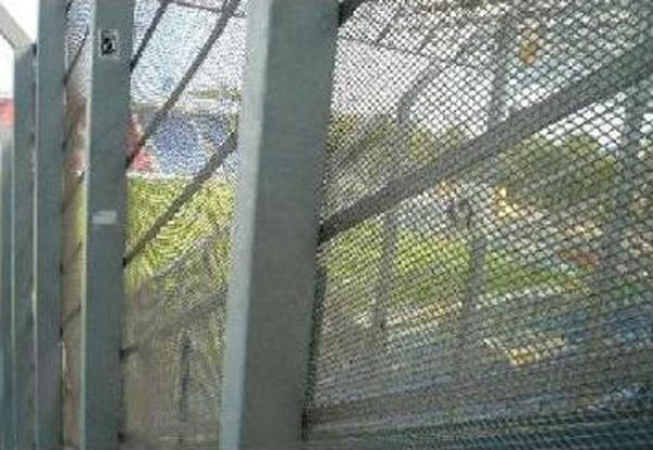 Kesalahan Stadium Sepak Bola Internasional 