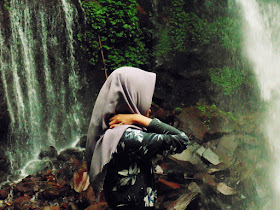 &#91;CoC Regional: Lokasi Wisata&#93; Main Air di Curug Telu Baturaden