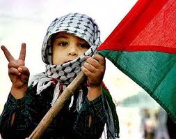 FOTO-FOTO HEROIK PARA MUJAHID CILIK PALESTINA &quot;salut&quot;