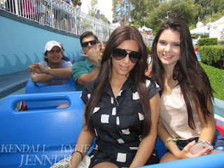BB+ Pesona 'si kembar' Kendall &amp; Kylie Jenner 
