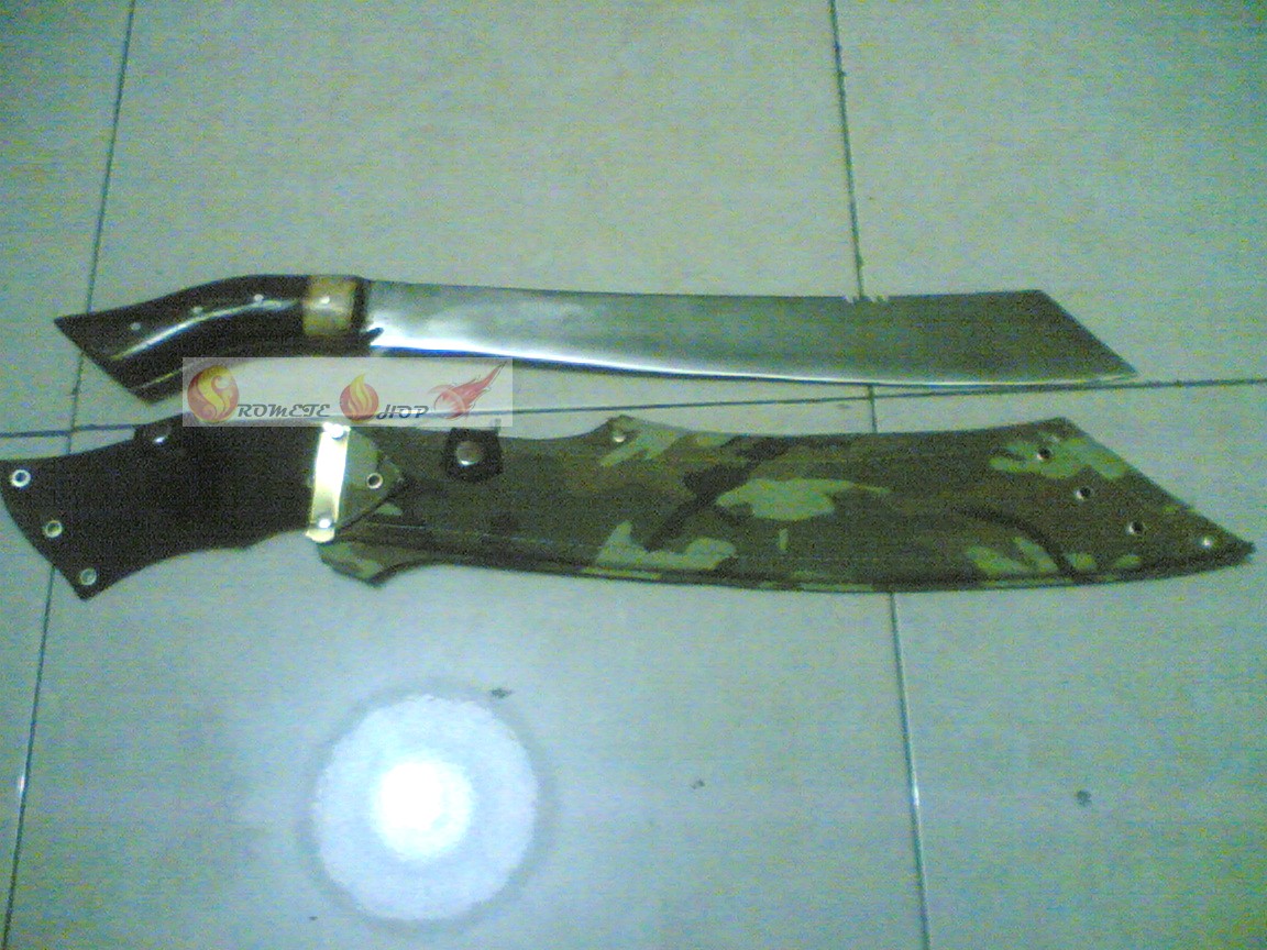 JUAL: KUKRI, GOLOK,MACHETE,PISAU LIPAT,PISAU LEMPAR,BELATI