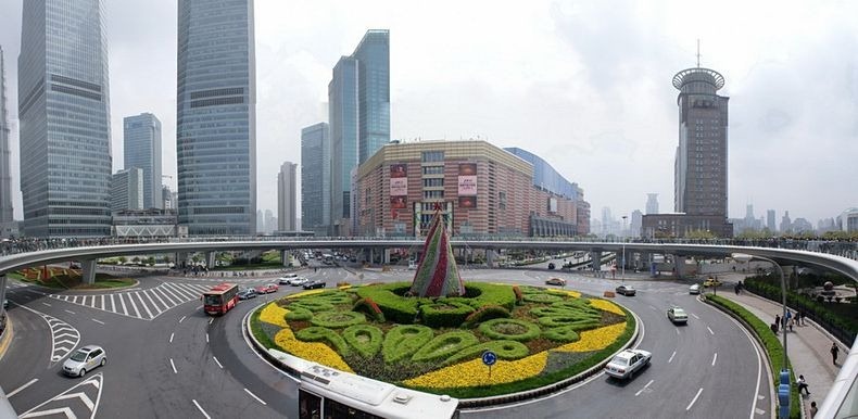 Amazing Gan Jembatan Penyebrangan di China, Kapan Indonesia punya ya?