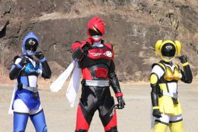 Hikounin Sentai Akibaranger