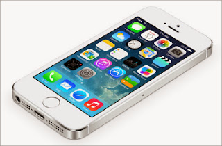 iPhone 5S dan 5C di Indonesia Mahal, Pembeli Tetap Antri dari Pagi