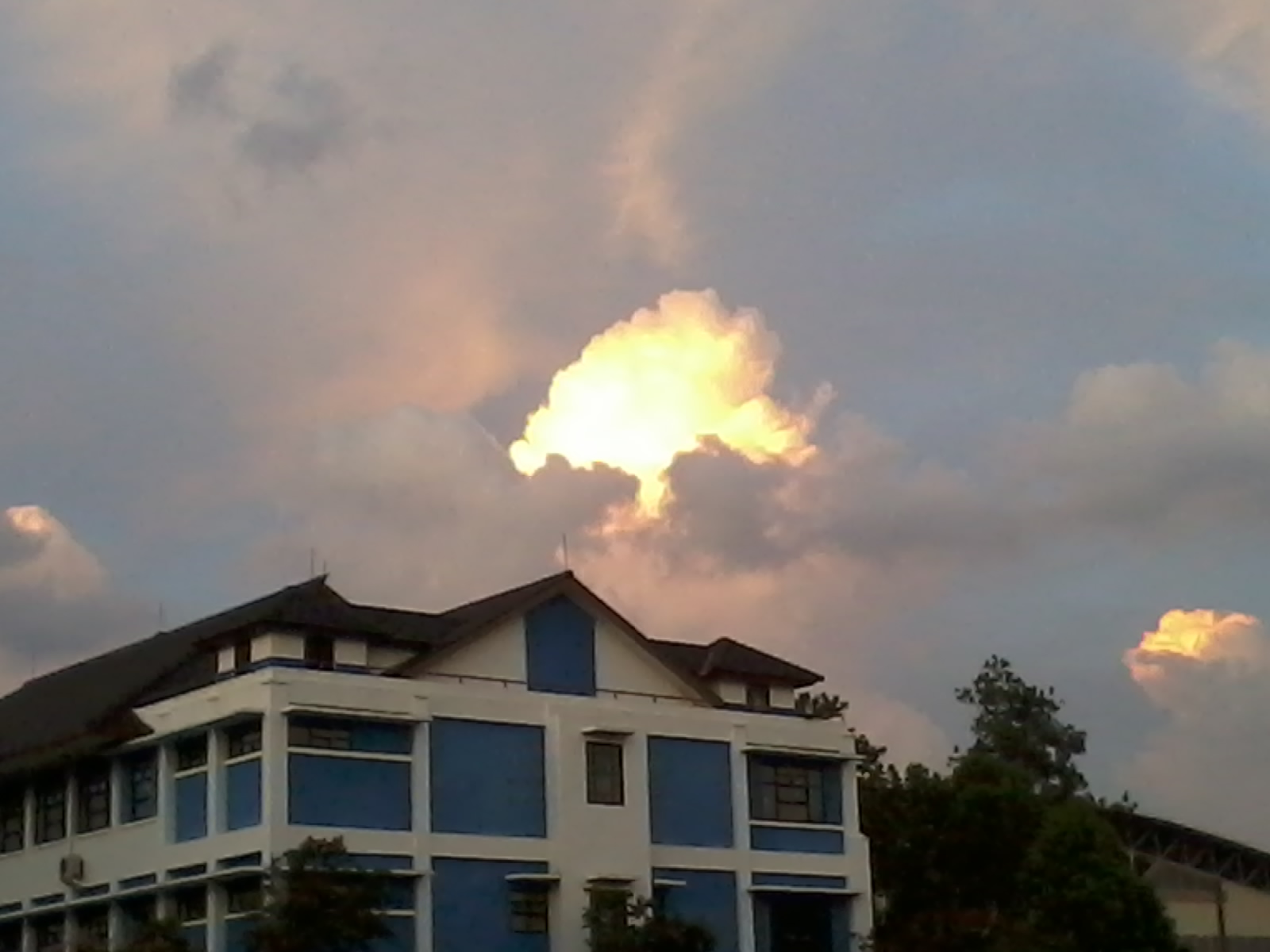 &#91;FOTO&#93; Langit Senja Jatinangor