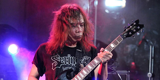 Inilah 10 Gitaris Terbaik Indonesia