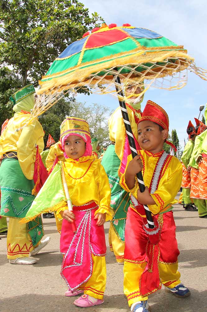 *** Festival Budaya Pasar Terapung dan Festival Borneo 2013 ***