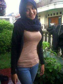 Upload Foto Yang Menurutmu Montok