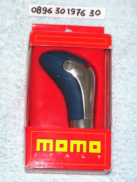 Shift Knob MOMO & shift boot MOMO asli / original obral 200ribu