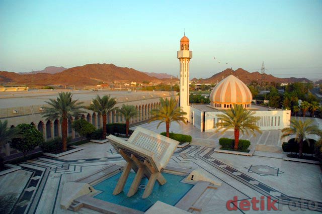 Foto-foto Percetakan Alquran di Madinah dengan Teknologi Canggih