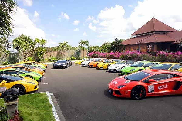 MENGINTIP LAMBORGHINI CLUB INDONESIA