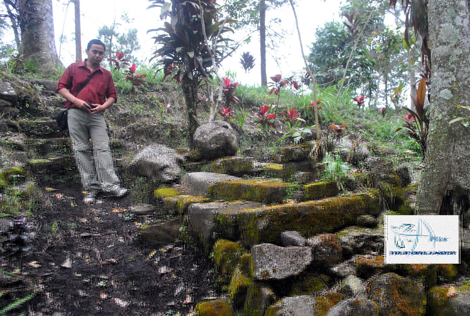 wisata-mistis-situs-watu-gilang