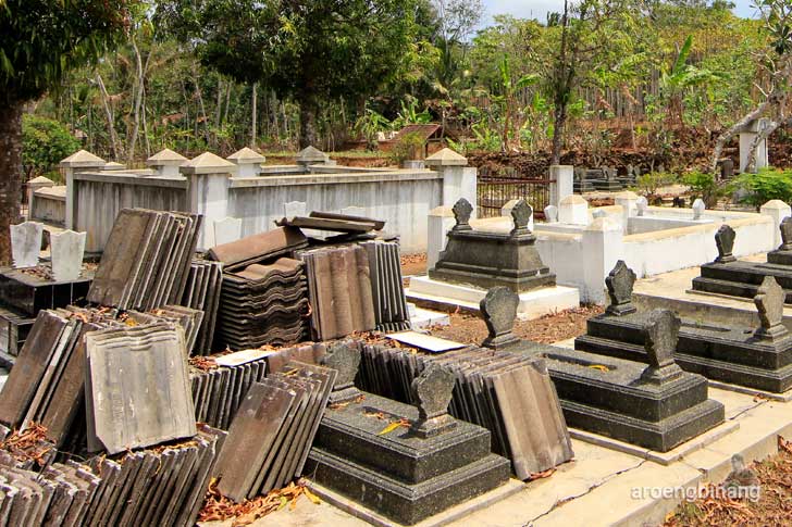 &#91;CoC Regional: Lokasi Wisata&#93; Kompleks Makam Yudanegara II Banyumas