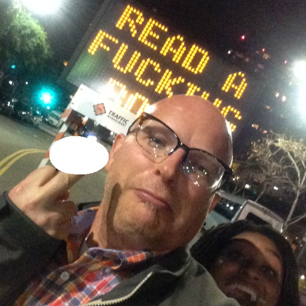 Unik , aksi Hacker Retas Papan Rambu-rambu lalu lintas