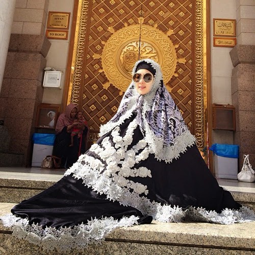 10 Tempat Favorit Untuk Foto Selfie di Kala Umroh dan Haji
