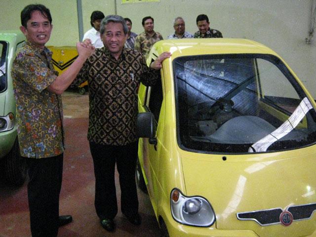 &#91;Must See&#93; Beberapa Mobil Listrik Buatan Indonesia