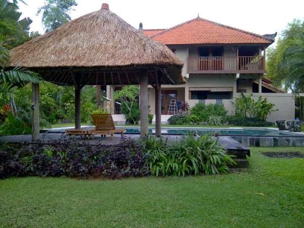 Dijual Tanah dan Villa di Daerah Resor Pantai Berawa, Canggu, Bali PR693