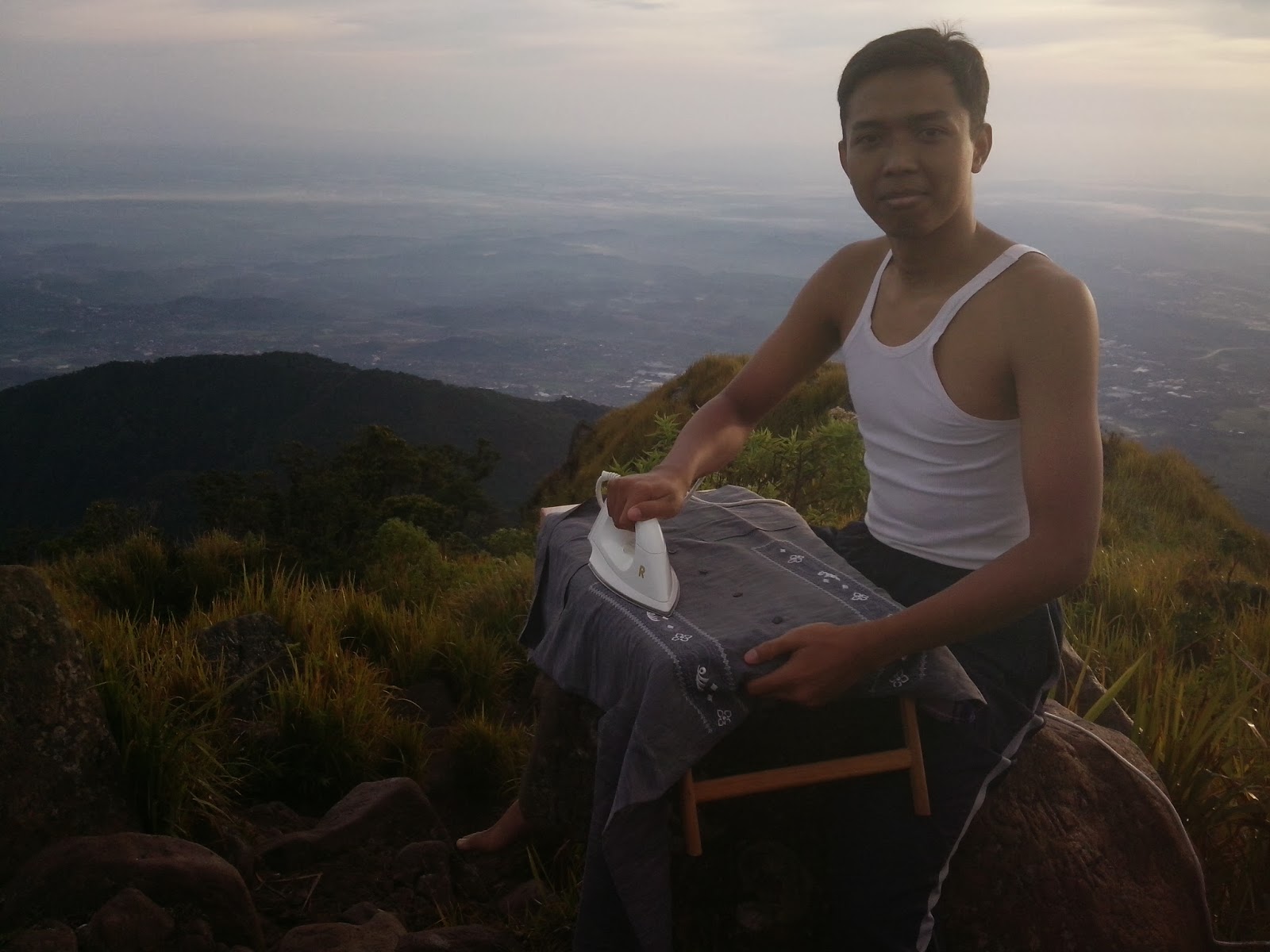 7 Hal terWOW di Puncak Gunung