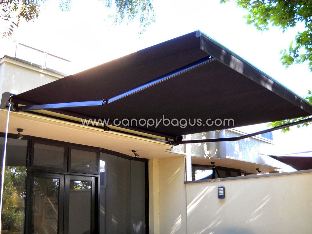 Cari Awning Gulung Retractable Awning Sunbrella Praktis Bisa