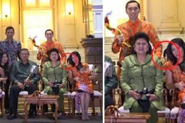 Penampakan Sosok Misterius Di Foto Keluarga Presiden SBY