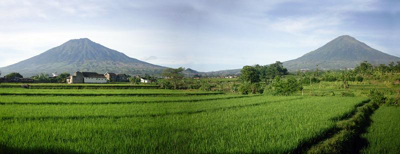 &#91; foto &#93; Puncak Dari Gunung di Jawa tengah 