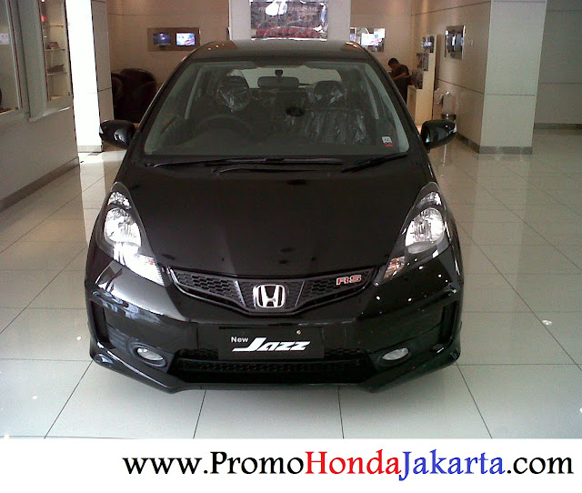 PROMO KREDIT HONDA JAZZ RS 2013 TERMURAH SEJAKARTA